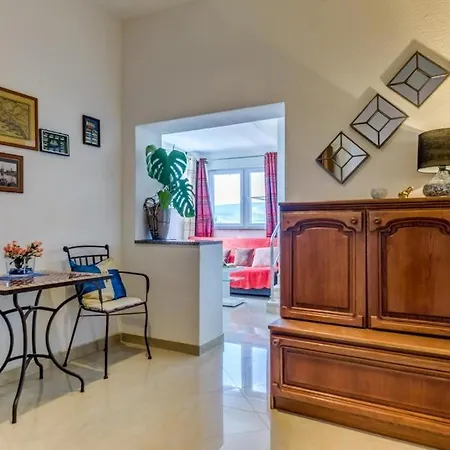 In Arbanija With Sea View, Terrace, Air Conditioning, Wifi 5138-2 Апартаменты