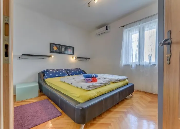 In Arbanija With Sea View, Terrace, Air Conditioning, Wifi 5138-2 Апартаменты Трогир