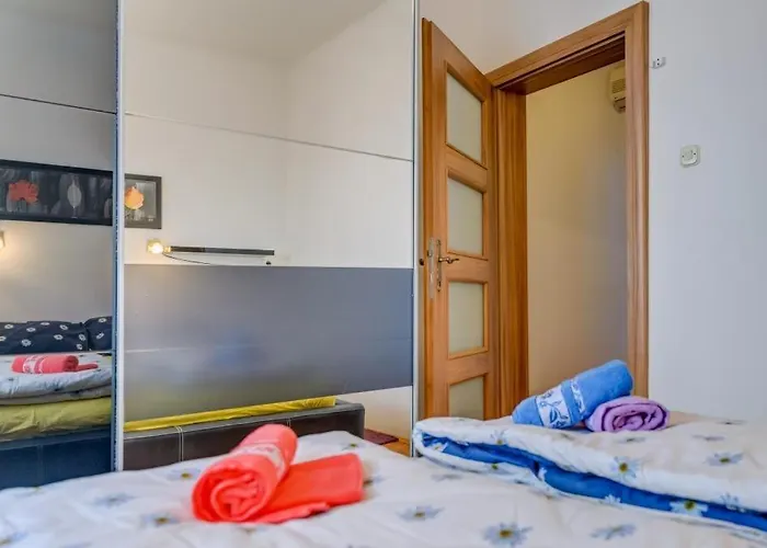 Апартаменты In Arbanija With Sea View, Terrace, Air Conditioning, Wifi 5138-2 Трогир