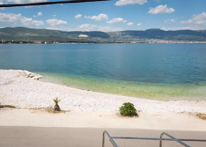 In Arbanija With Sea View, Terrace, Air Conditioning, Wifi 5138-2 * Trogir