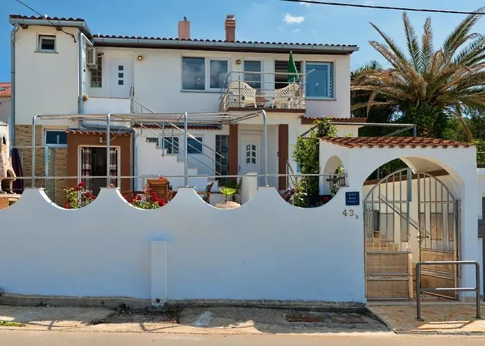 Appartement In Arbanija With Sea View, Terrace, Air Conditioning, Wifi 5138-2 *